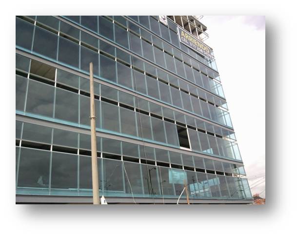 Edificio Azul 100  
Calle 100 con Autonorte