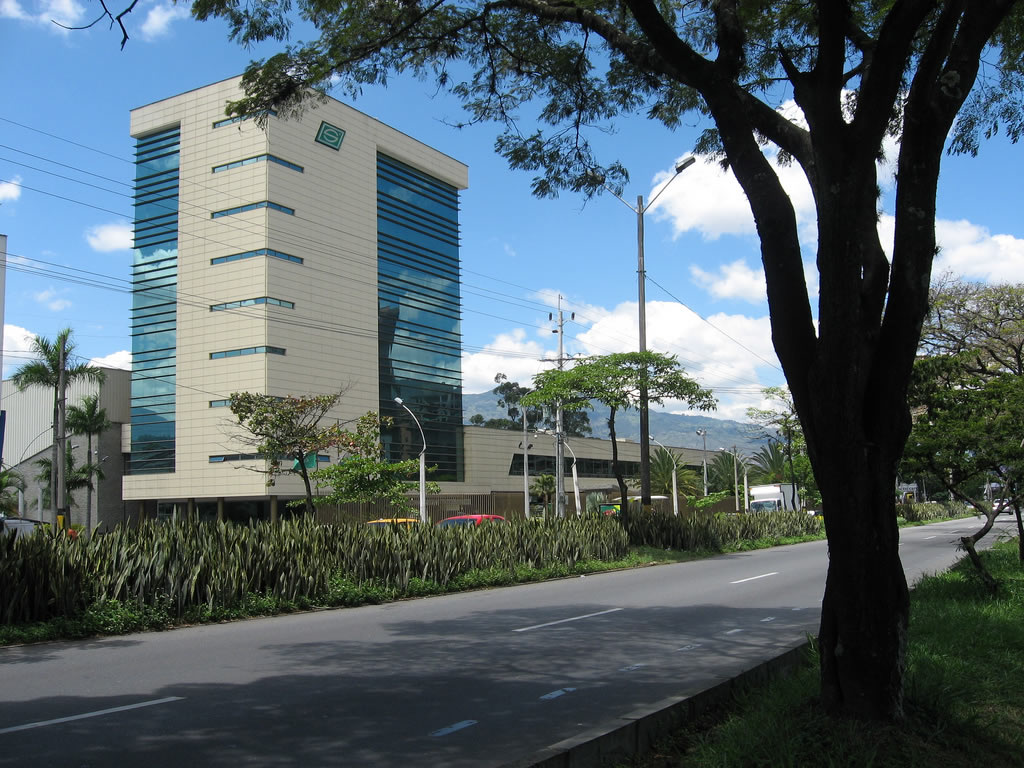 Servientrega  y Clínica COMFENALCO